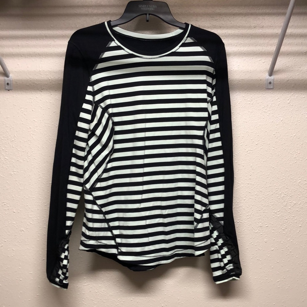 Mint & Black Lululemon Long Sleeve